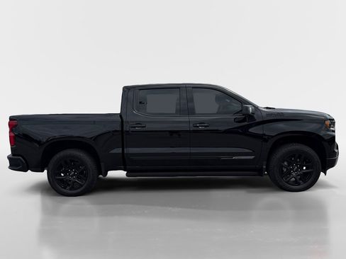 Used 2025 Chevrolet Silverado 1500 High Country w/ Midnight Edition AWD/4WD image 6