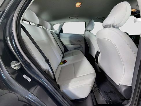 Used 2024 Hyundai Kona SE FWD image 24