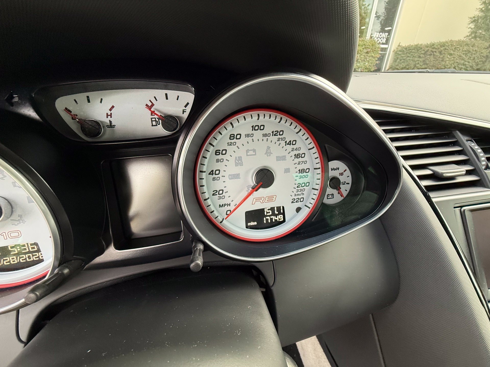 Used 2012 Audi R8 V10 AWD/4WD image 10