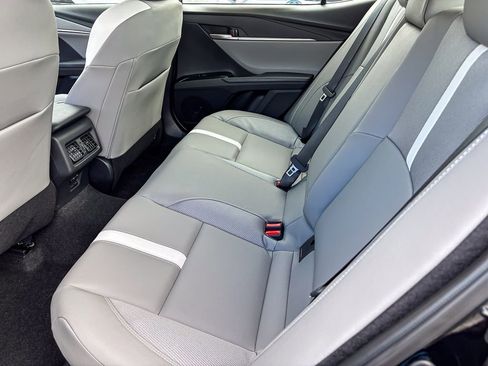 New 2026 Toyota Camry SE image 27