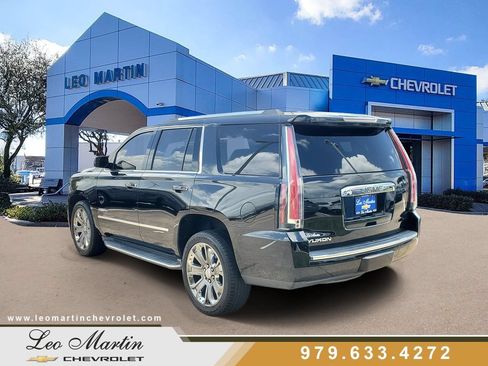 Used 2016 GMC Yukon Denali w/ Open Road Package RWD image 4
