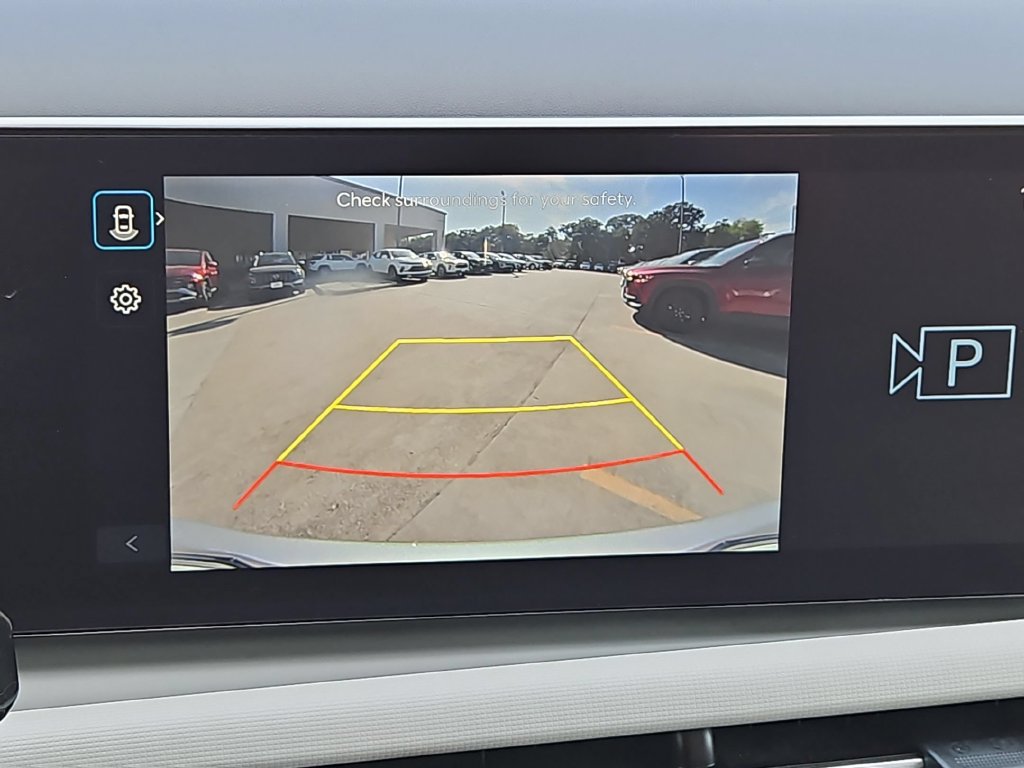 Used 2025 Hyundai Tucson SEL FWD image 15