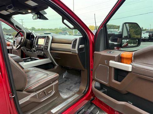 Used 2017 Ford F250 King Ranch w/ Chrome Package image 11