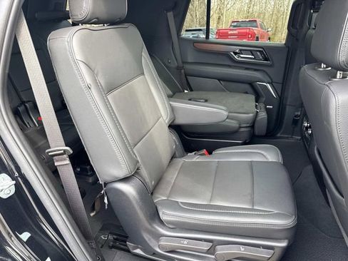Certified 2025 GMC Yukon Denali image 20