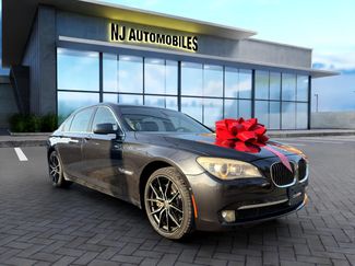 Used 2010 BMW 750Li xDrive image 1