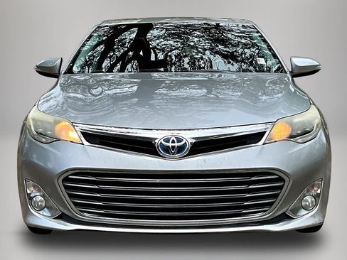 Used 2015 Toyota Avalon XLE Touring image 3