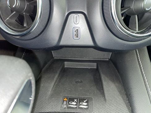 Used 2024 Chevrolet Blazer LT w/ Convenience Package image 21