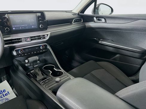 Used 2023 Kia K5 LXS image 22