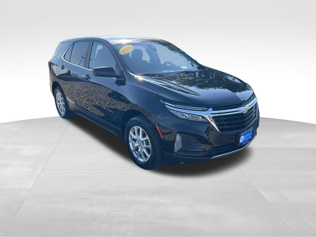 Used 2024 Chevrolet Equinox LT AWD/4WD image 9