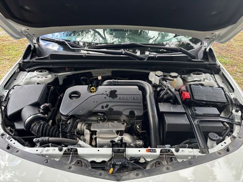 Used 2024 Chevrolet Malibu LT image 32