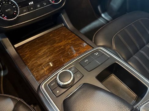 Used 2013 Mercedes-Benz GL 450 4MATIC w/ Premium 1 Pkg image 20