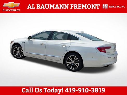 Used 2017 Buick LaCrosse Premium w/ Driver Confidence Package #2 FWD image 5