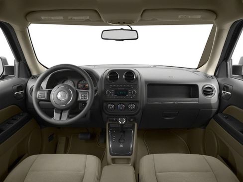 Used 2017 Jeep Patriot Sport w/ Power Value Group FWD image 11