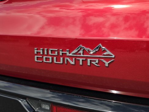 New 2026 Chevrolet Traverse High Country FWD image 42