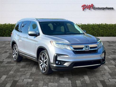 Used 2020 Honda Pilot Touring image 6