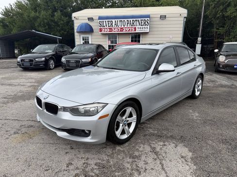 Used 2013 BMW 328i Sedan RWD image 1