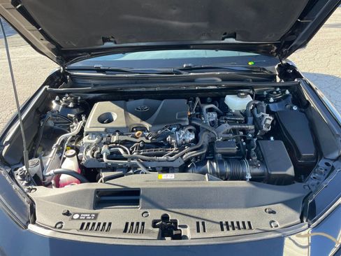 Used 2025 Toyota Camry LE image 31