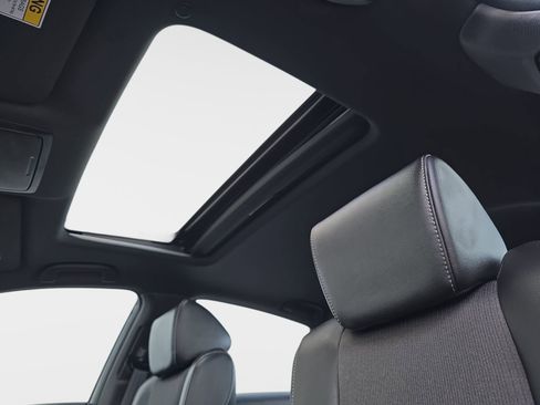 Certified 2022 Honda Accord Sport image 28