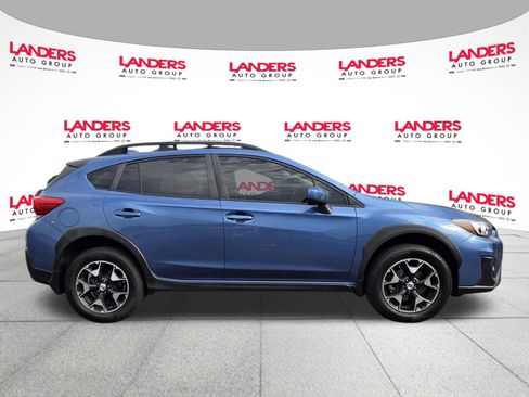 Used 2018 Subaru Crosstrek 2.0i Premium AWD/4WD image 2