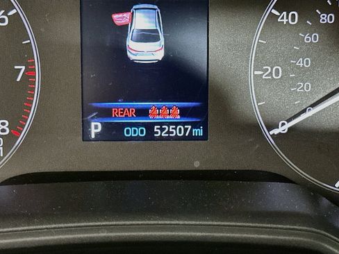 Used 2024 Toyota Corolla LE FWD image 17