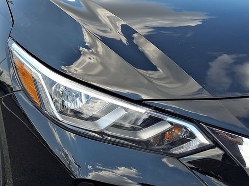 Used 2023 Nissan Sentra SV FWD image 9