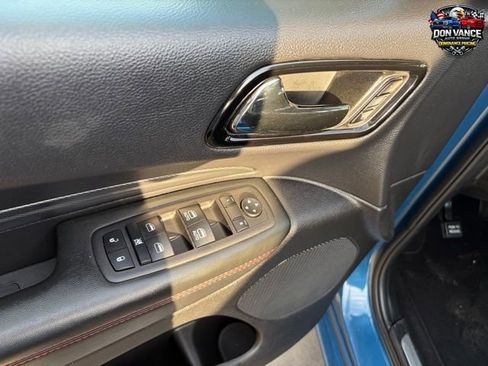 Used 2025 Dodge Durango GT AWD/4WD image 10