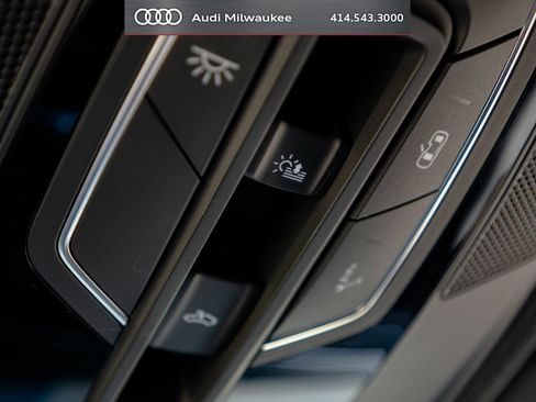 Used 2023 Audi Q8 Premium Plus w/ Premium Plus Package AWD/4WD image 33