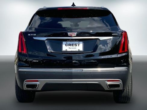 Used 2024 Cadillac XT5 Premium Luxury w/ Technology Package AWD/4WD image 3