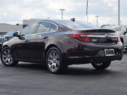 Used 2017 Buick Regal Premium w/ Driver Confidence Package #2 FWD image 16