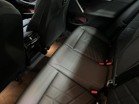 Used 2026 BMW 530i w/ Premium Package RWD image 20