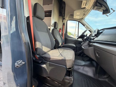 Used 2020 Ford Transit 250 148 High Roof Extended RWD image 17