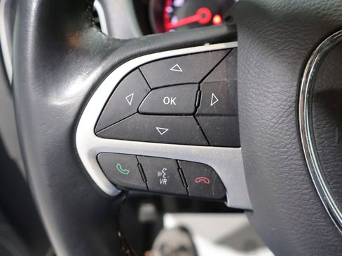 Used 2016 Dodge Charger SXT AWD/4WD image 31