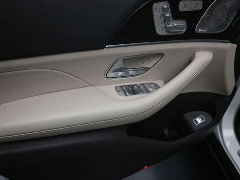 Used 2020 Mercedes-Benz GLE 350 4MATIC image 11