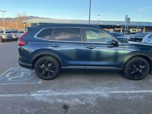 Used 2023 Honda CR-V Sport Touring image 2