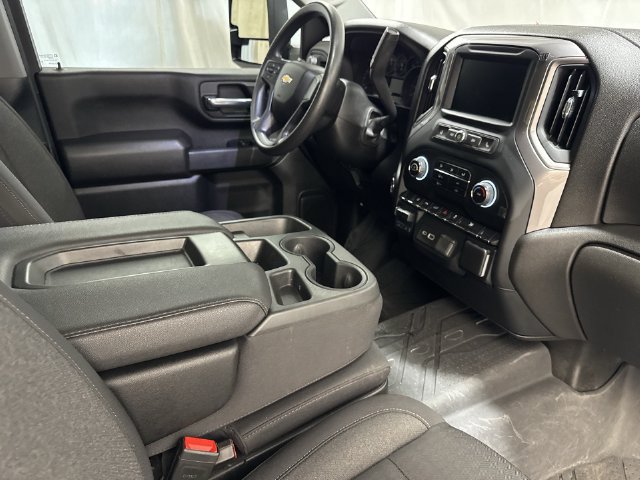 Used 2024 Chevrolet Silverado 2500 Custom w/ Custom Value Package AWD/4WD image 25