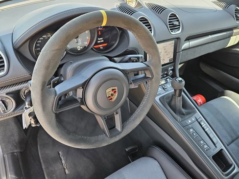 Used 2025 Porsche 718 Boxster Spyder RS image 27