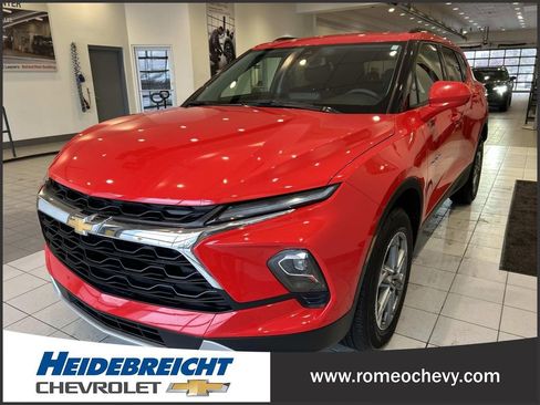 Certified 2024 Chevrolet Blazer LT w/ Convenience Package image 6