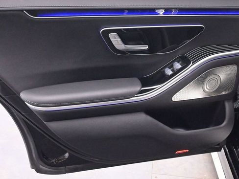 Used 2023 Mercedes-Benz S 500 4MATIC w/ AMG Line image 19
