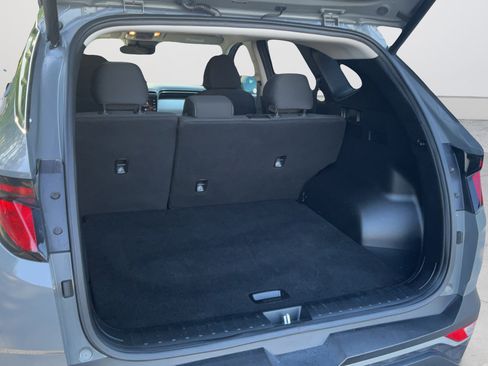 Used 2024 Hyundai Tucson SEL FWD image 19