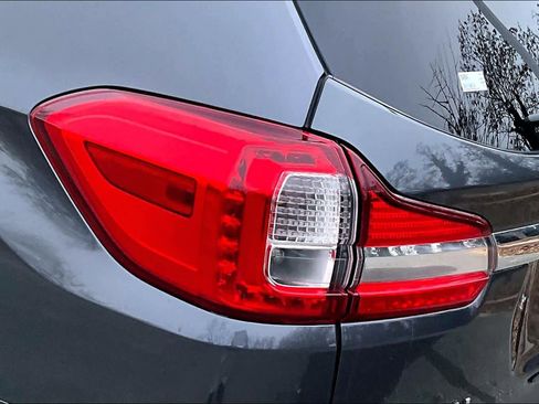 Used 2021 Subaru Ascent Touring image 29