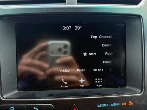 Used 2017 Ford Explorer Limited FWD image 13