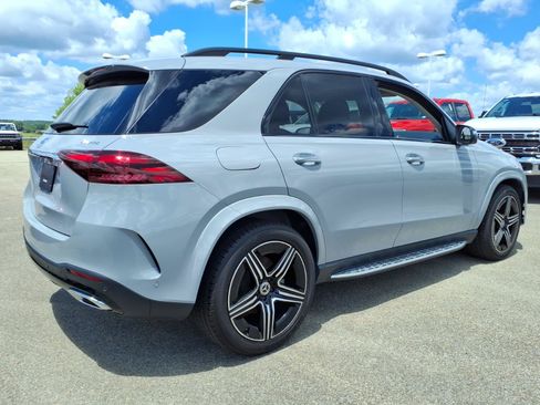 Used 2024 Mercedes-Benz GLE 350 4MATIC image 5