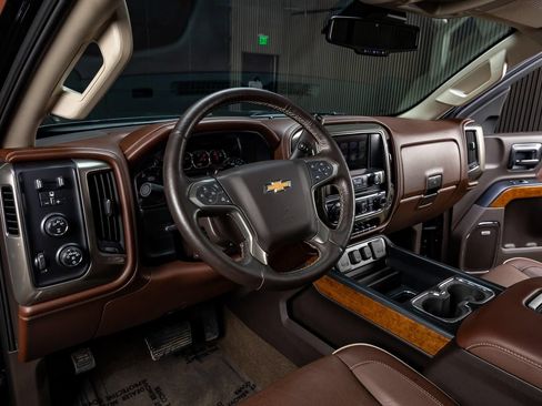 Used 2016 Chevrolet Silverado 3500 High Country w/ Duramax Plus Package AWD/4WD image 11