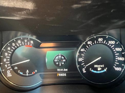 Used 2018 Lincoln MKC Select w/ Select Plus Package image 13