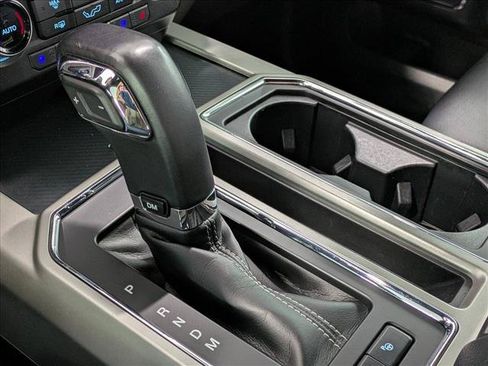 Used 2020 Ford F150 Lariat w/ Equipment Group 502A Luxury AWD/4WD image 13