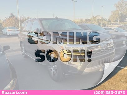 Used 2023 Ford Expedition Limited