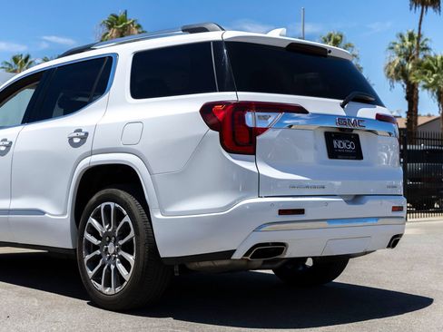 Used 2021 GMC Acadia Denali w/ Denali Ultimate Package AWD/4WD image 8