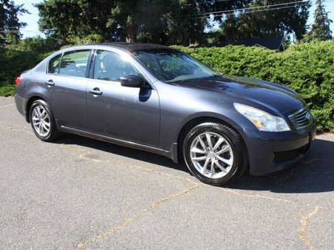 Used 2009 INFINITI G37 x Sedan w/ Premium Pkg AWD/4WD image 2