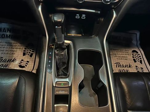 Used 2021 Honda Accord EX-L image 24