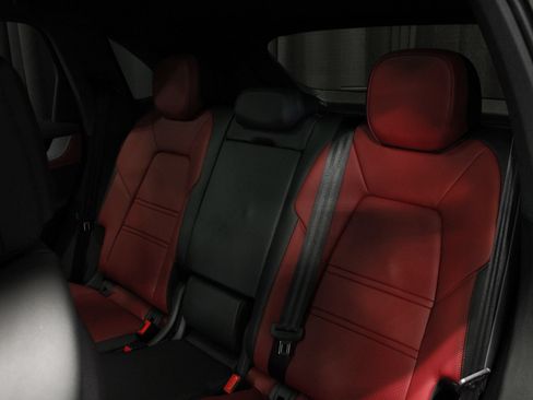 New 2026 Porsche Cayenne AWD/4WD image 20